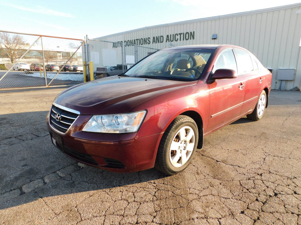 2009 Hyundai Sonata at Goodwill auto auction