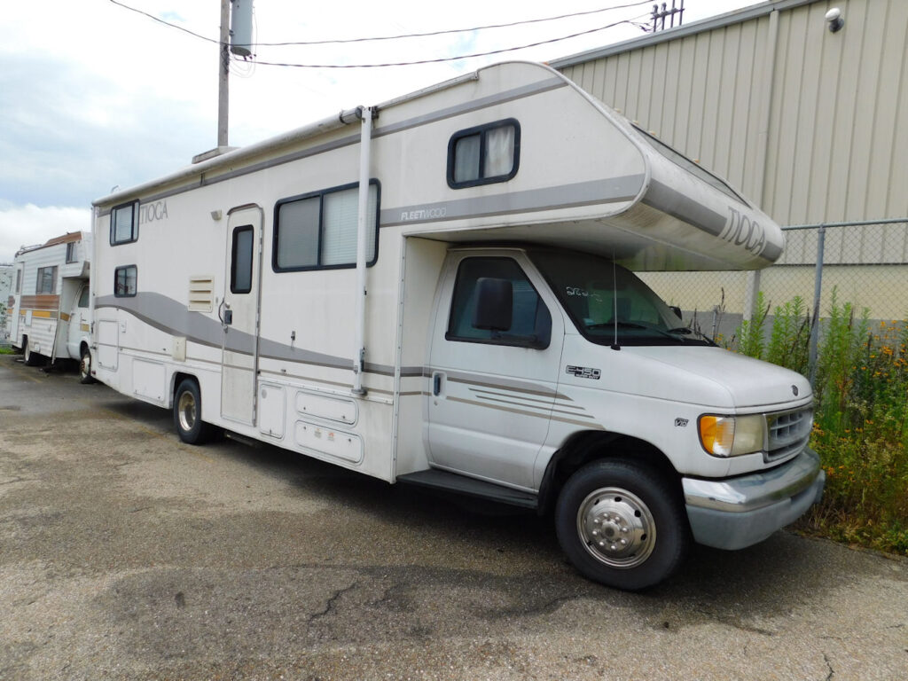 RV 2022 Goodwill Auto Auction