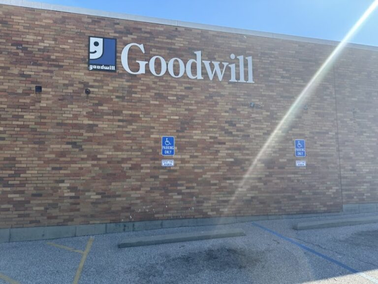 Cheviot Goodwill Store
