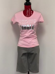 Mannequin with pink t-shirt that reads "Feeling Single"