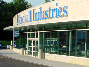 Outside shot of Ohio Valley Goodwill store